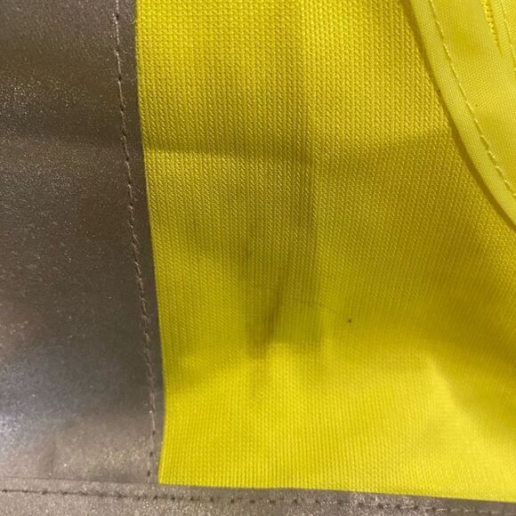 3M High-Visibility Yellow Reflective Personal Safety Vest Bundle of 3 - Picture 3 of 7